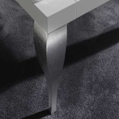 Modern Table Timoteo particular leg