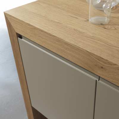 Contemporary wooden cupboard 